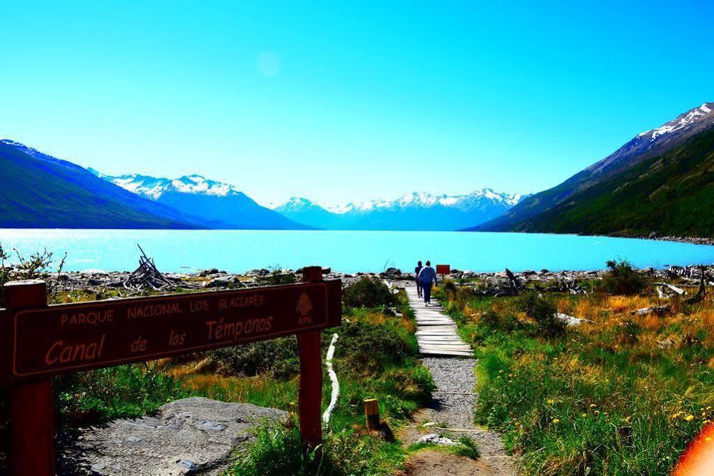 Hosteria Y Apart Hotel Amigo Del Mundo El Calafate Exterior photo